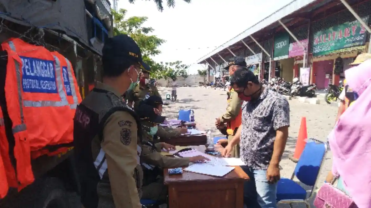 Satpol PP Blora Kumpulkan Uang Rp 39,4 Juta dari Denda Protokol Kesehatan