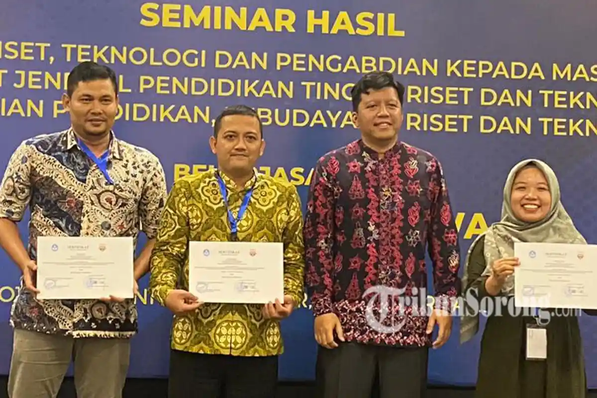 UNIMUDA Sorong Raih Penghargaan pada Ajang Program Kosabangsa