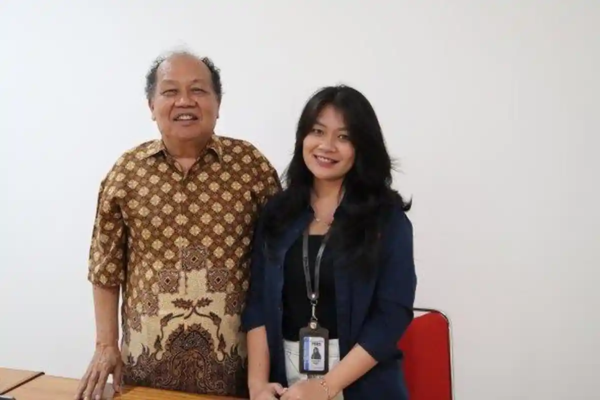 EKSKLUSIF Cerita Pastor Benyamin 6 Bulan Latih Ratusan Anak Menari Sambut Paus Yohanes Paulus II