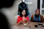 Kopi dan Songket Tenun Pererat Hubungan Bilateral RI - Ukraina