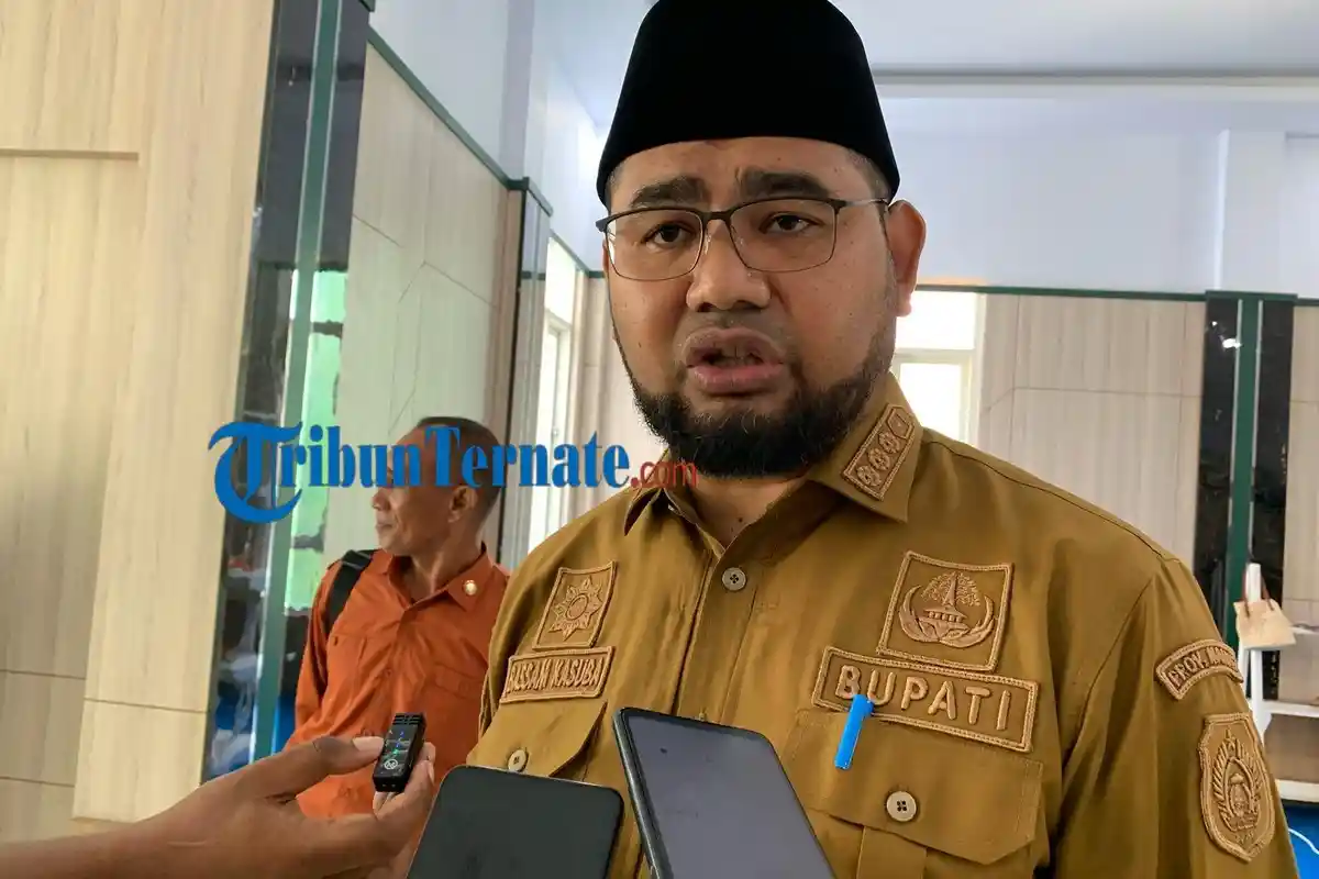 Respons Satu CJH Ternacam Batal Berangkat, Bupati Halmahera Selatan Pasrahkan ke Pemprov