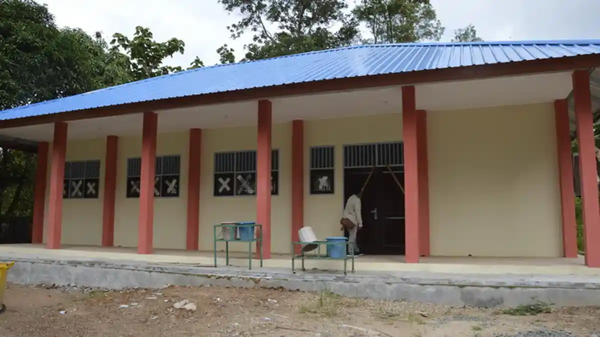 Sisa Anggaran Belum Dibayar Pekerja Segel Gedung Praktik SMKN 2