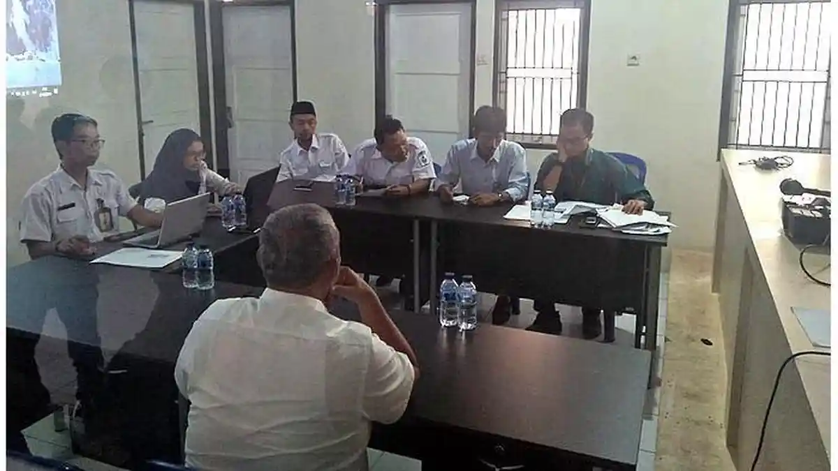 Bupati Kuningan Penuhi Panggilan Bawaslu Terkait Video Viral Pidatonya Soal Pilpres
