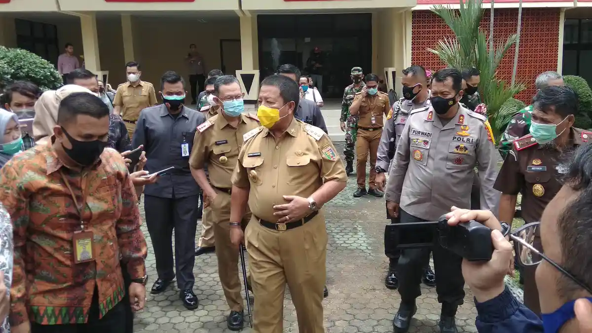 Soal Omnibus UU Cipta Kerja, Gubernur Lampung Arinal: UMP dan Cuti Tetap Ada