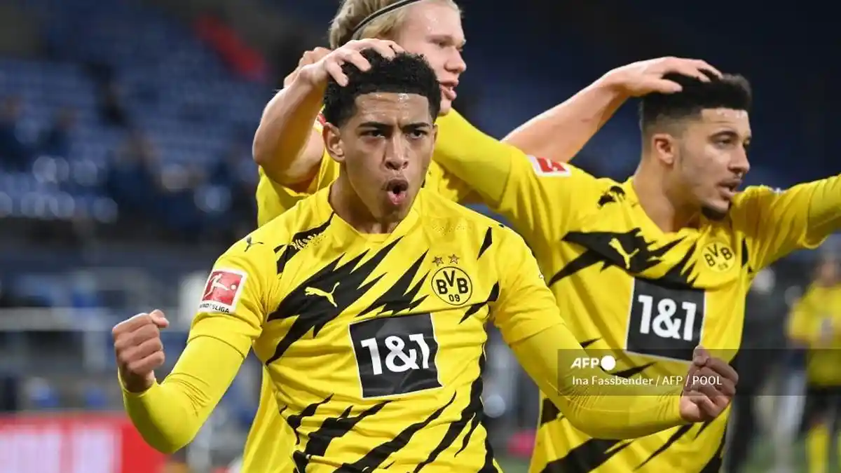 Jadon Sancho Mencatatkan Statistik Menakjubkan Melawan Paris Saint-Germain