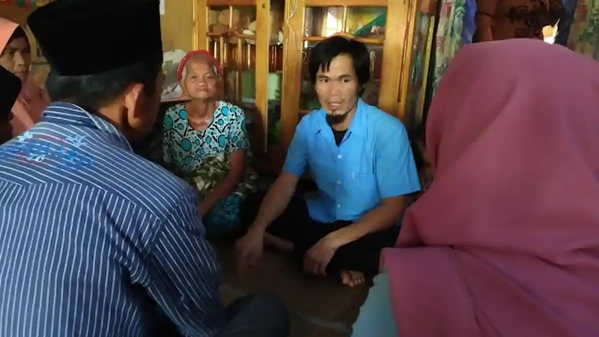 BREAKING NEWS:  Eks Sandera Abu Sayyaf, Hamdan Tiba di Wonomulyo Sulbar