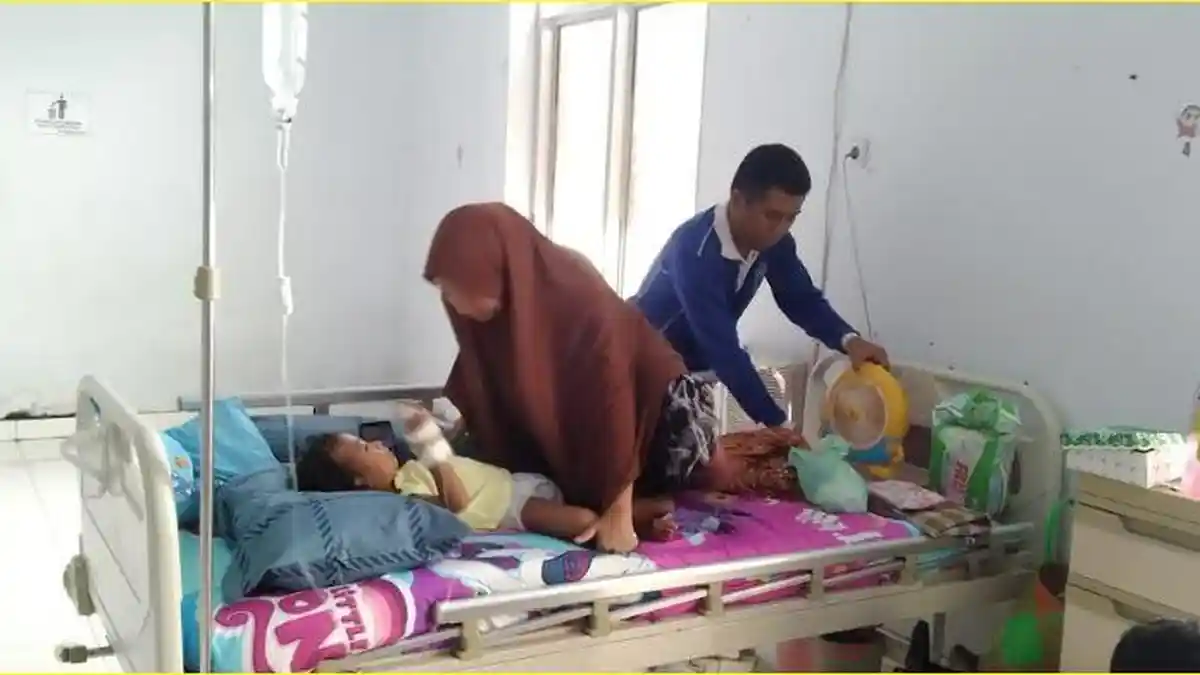 Ibu Korban Ungkap Kronologi Anak-anak Keracunan setelah Makan Mie pada Acara Ultah di Kota Gorontalo