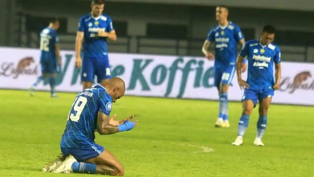 PERSIB BANDUNG Mendadak Jadi Tim Mandul, Imbas Ketiadaan Levy Madinda?