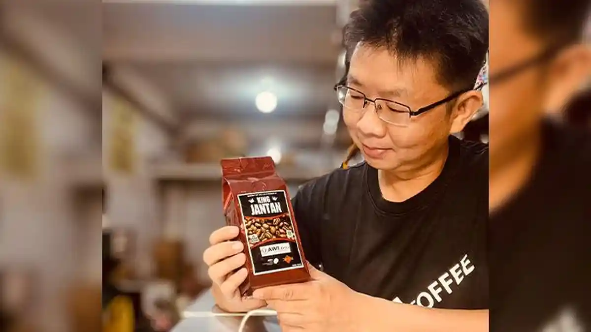 Ingin Sukses Jualan Kopi? Baca Dulu Kiat dari Owner Awi Coffee Ini!
