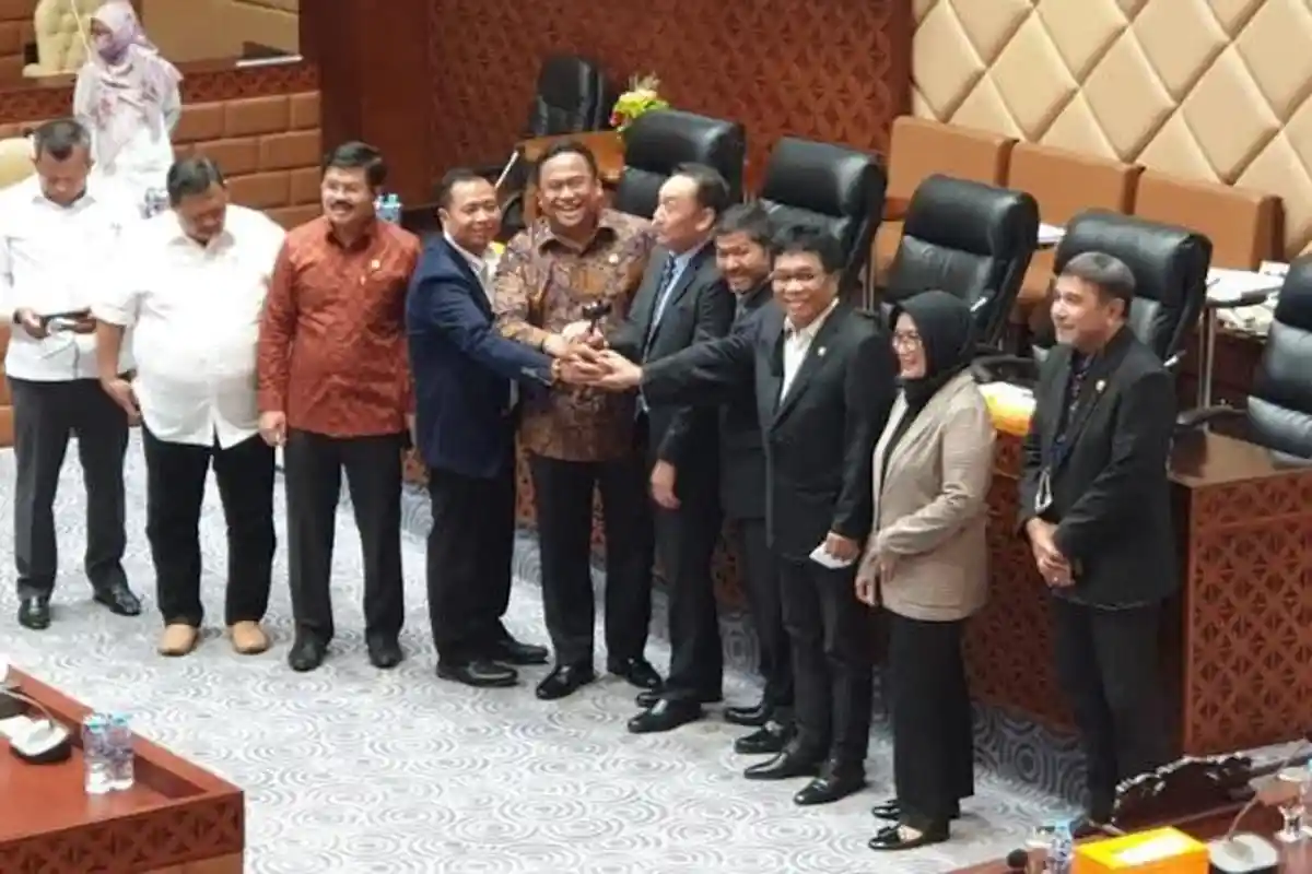 Ini Pengganti Syaifullah Tamliha, Loyalis Suharso yang Dicopot dari Pimpinan Komisi V DPR