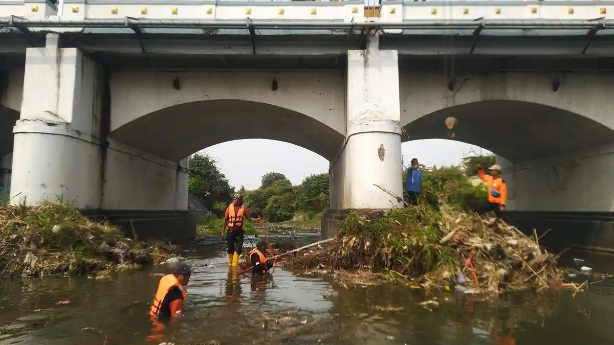Curah Hujan Tinggi, Pakar Lingkungan Ingatkan Warga di Zona Banjir Tetap Waspada