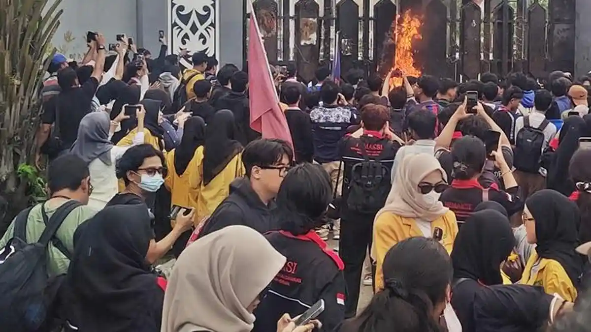 Mahasiswa di Samarinda Protes Program Makan Bergizi Gratis, Soroti tak Merata hingga soal Anggaran