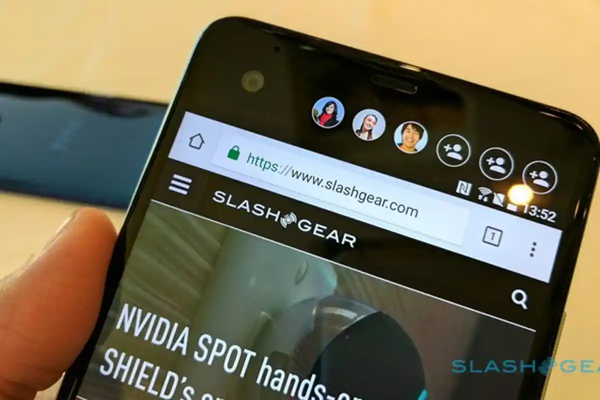 Smartphone HTC Pilihan - Lebih Greget dengan Dual Screen, Inilah Kelebihan Ponsel U Ultra