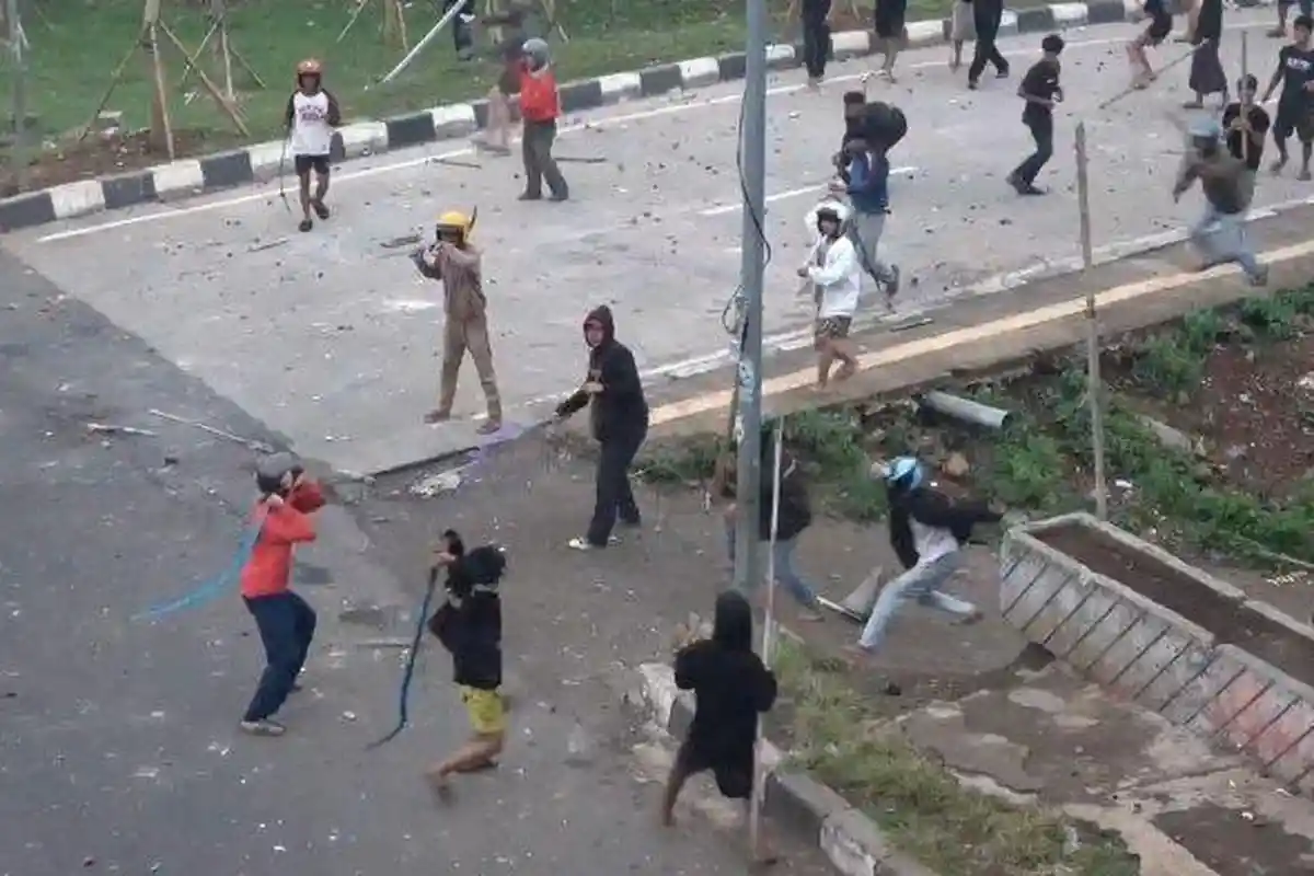Tawuran di Jakarta, 1 Pelajar Tewas, Anggota Brimob Disiram Air Keras