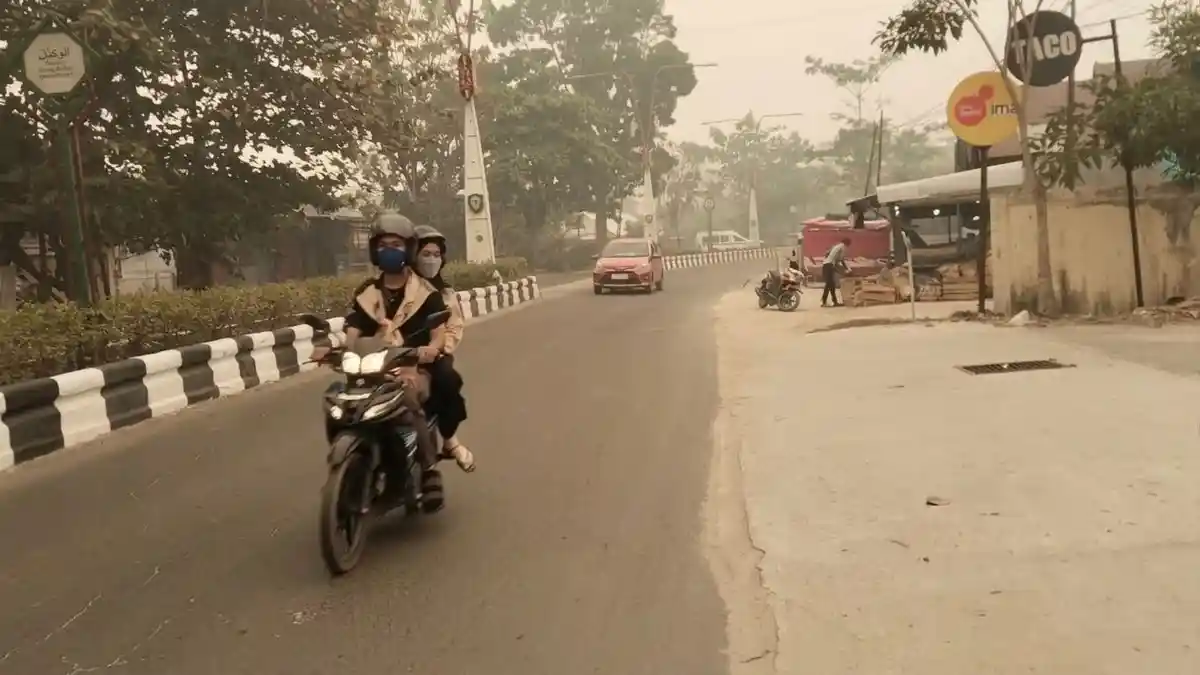 Penerbangan Bandara Sampit Kotim Terganggu Kabut Asap, Pengusaha Harus ...