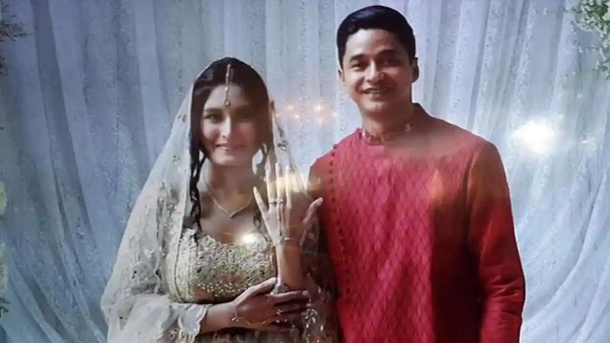 Adly Fayruz Resmi Melamar Sang Kekasih Angbeen Rishi