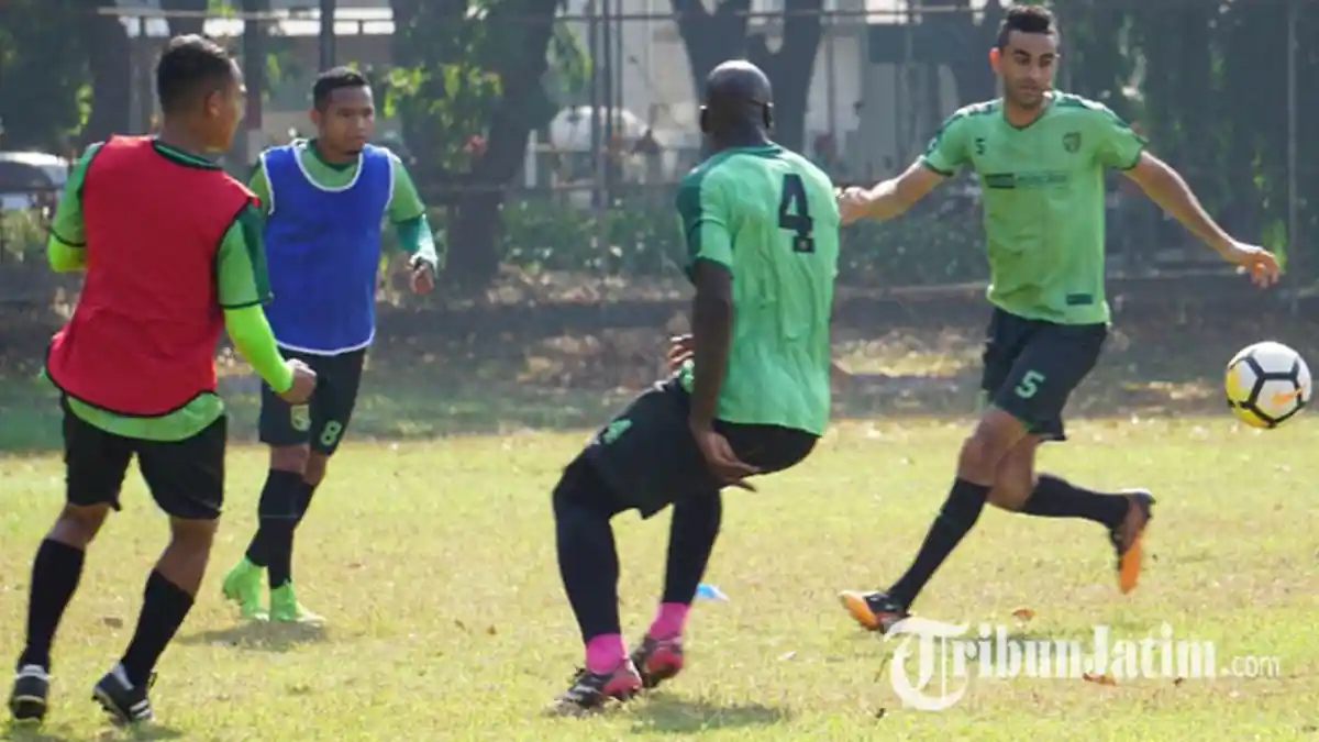 Live Streaming Persebaya Vs PSBI Blitar di Piala Indonesia, Minggu 2 September 2018 Jam 15.00 WIB