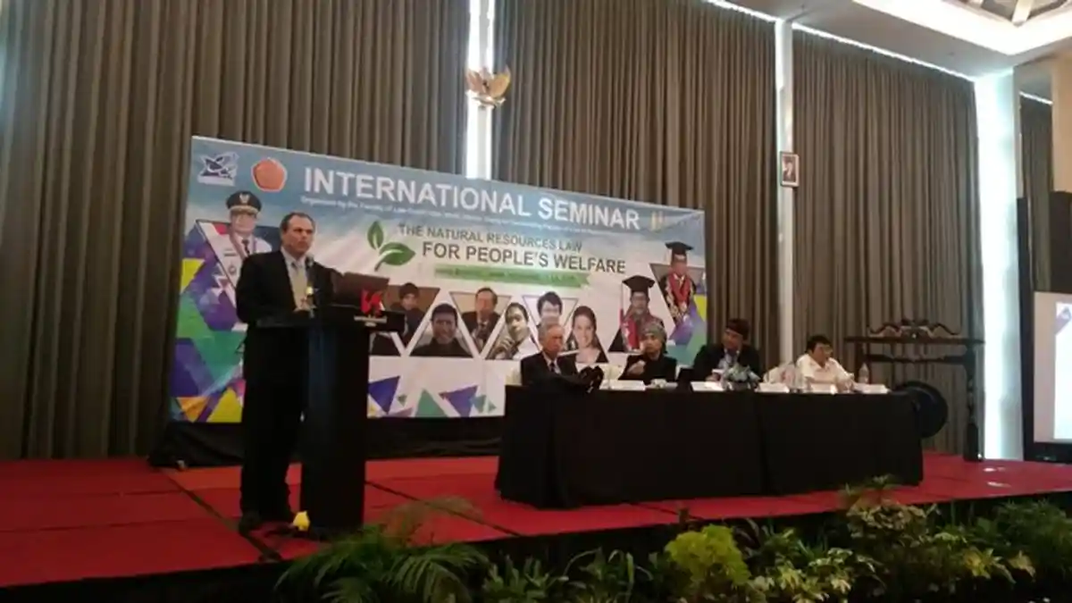 FH Unja Gelar Seminar Internasional, Pembicara dari Universitas Charles Darwin dan Thailand