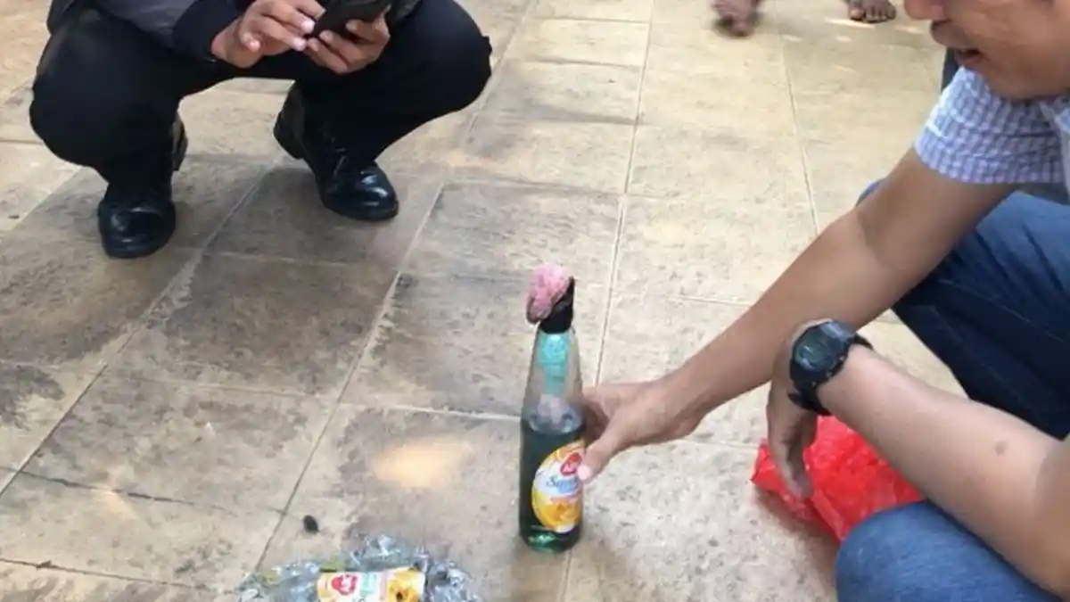 Sejarah Bom Molotov Digunakan dalam Unjuk Rasa