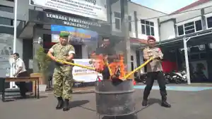Pemusanahan-Barbuk-Lapas-Majalengka.jpg