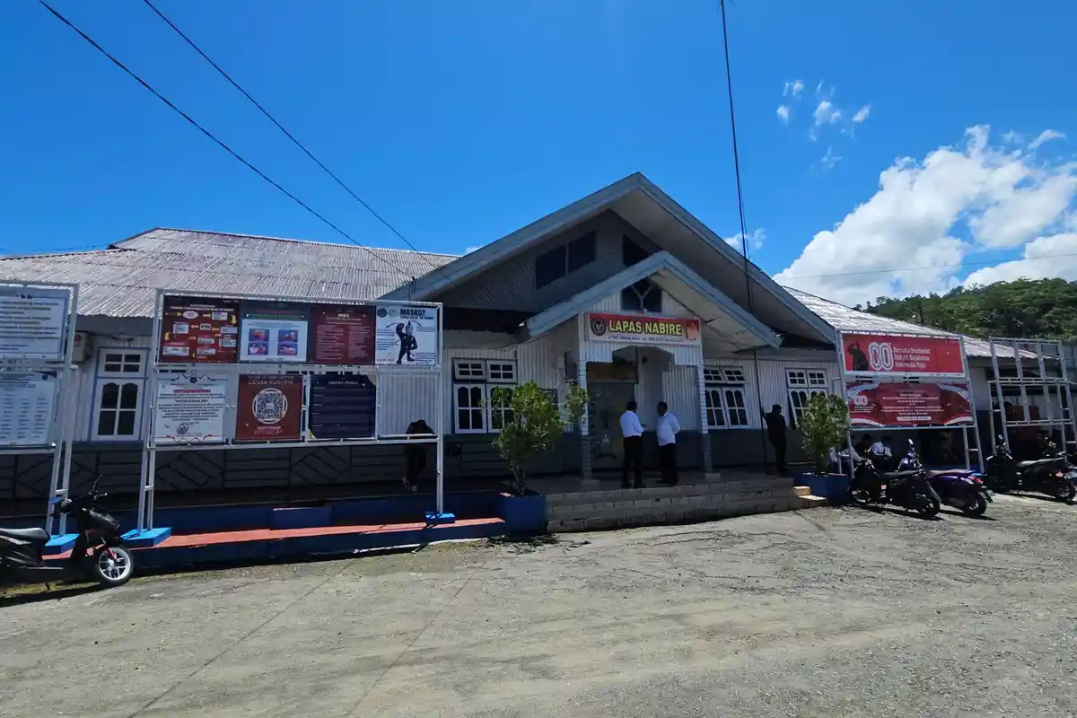 BREAKING NEWS: Belasan Narapidana Lapas Kelas IIB Nabire Papua Tengah Kabur