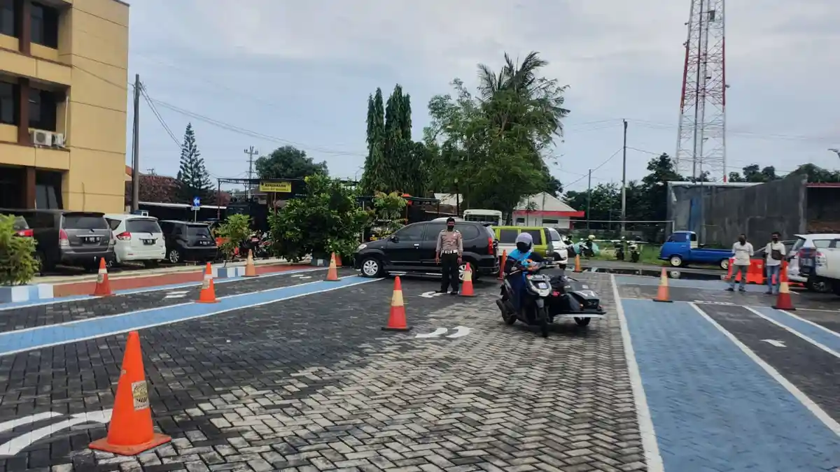 KMDJ Bantu Difabel Dapat SIM D Polres Jepara