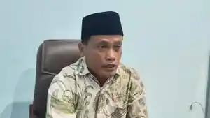 Wakil-Ketua-DPRD-Mamuju-Tengah-Hamka-saat-ditemui-di-ruang-kerjanya.jpg