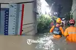 Banjir Landa Solo Raya : Kini Debit Bengawan Solo Turun, Tapi Relawan Masih Siaga Banjir Susulan