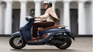 20251608-New-Honda-Stylo-160-warna-Baru.jpg