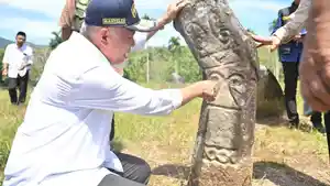 mahyeldi-menhir-maek.jpg