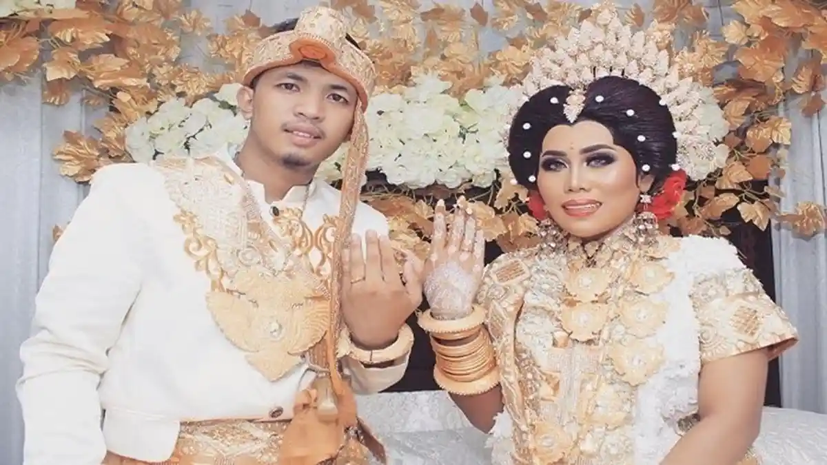 Diduga Pernikahan Evi Masamba Retak, Netizen Pernah Ungkap Sang Suami tak Baik, Ini Kata Evi Masamba