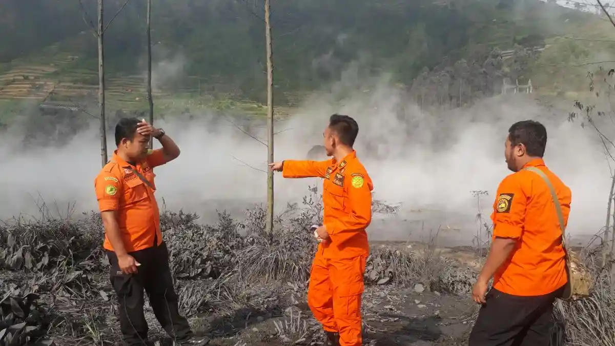 Analisa Kenapa Kawah Sileri Dieng Erupsi Semburkan Lumpur dan Gas