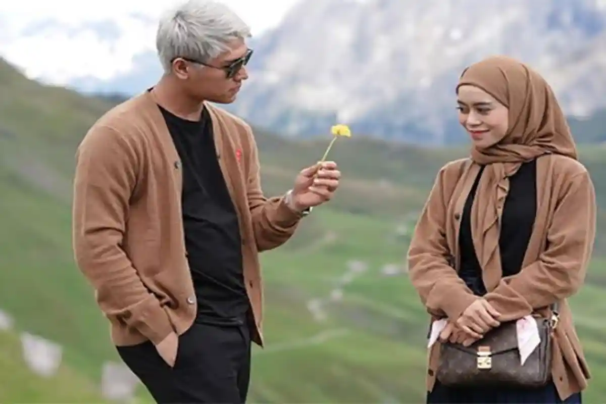 Kondisi Lesty Kejora Terkini, Dari Sulit Makan Hingga Kerokongan Bergser, Tensi Darah Rendah