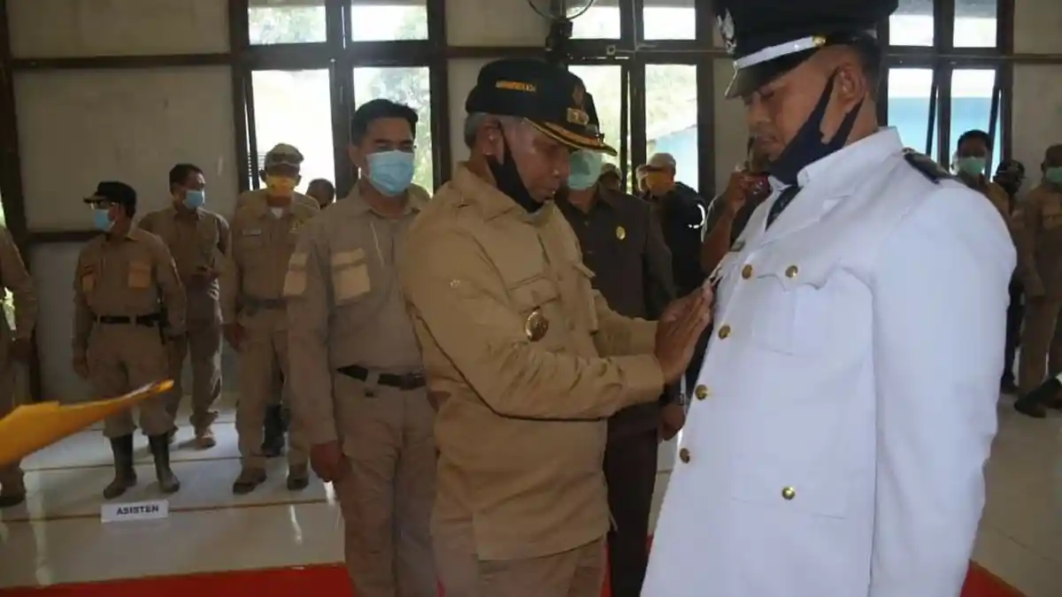 Lantik Kades Suka Mulya, Bupati Minta Kelola Dana Desa dengan Baik