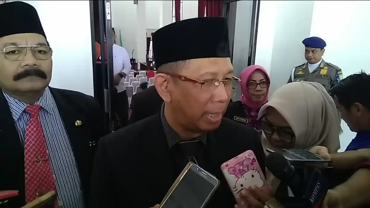 Tegaskan Pentingnya Keterbukaan Informasi, Pemprov Kalbar Akan Ekspos APBD Kalbar ke Koran