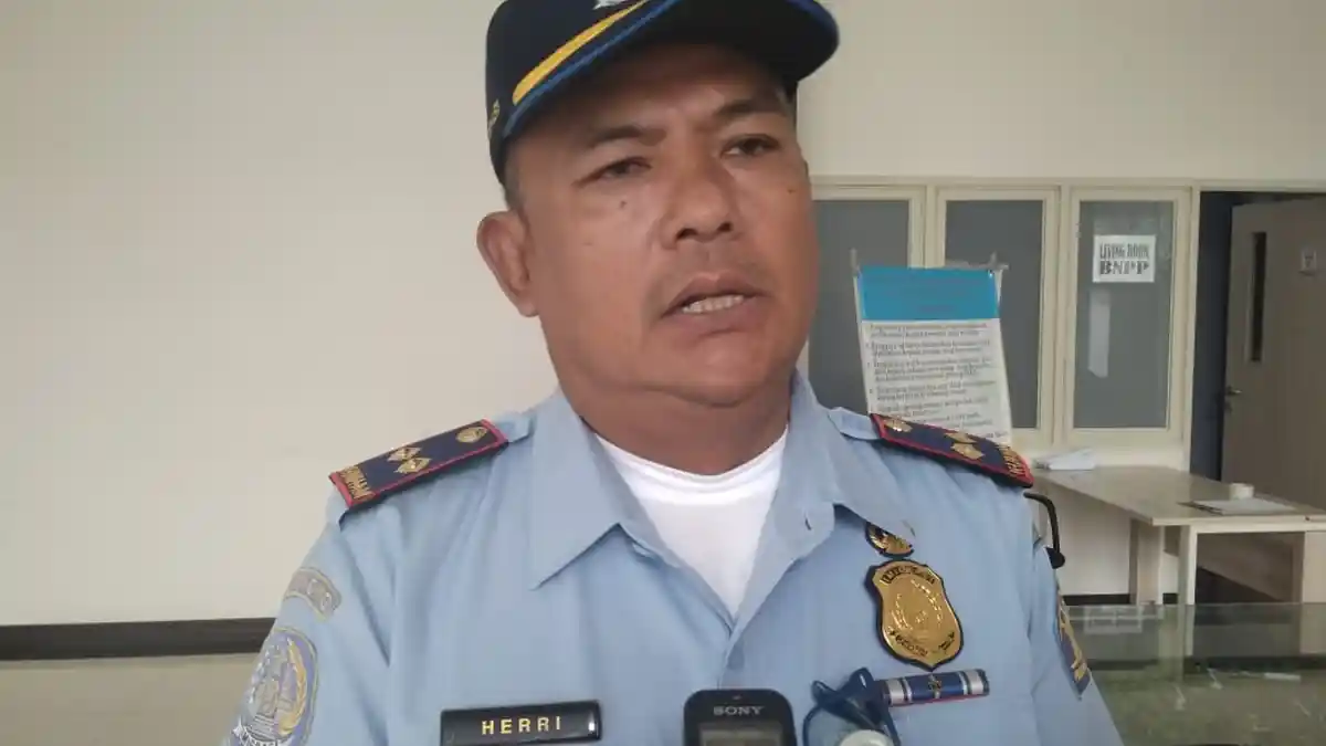 Sambut HUT RI Ke-74, Warga Perbatasan Bakal Bentangkan Bendera Merah Putih Ukuran Raksasa