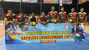 Pemain-KNPI-Pirak-Timu-VC-foto-bareng.jpg