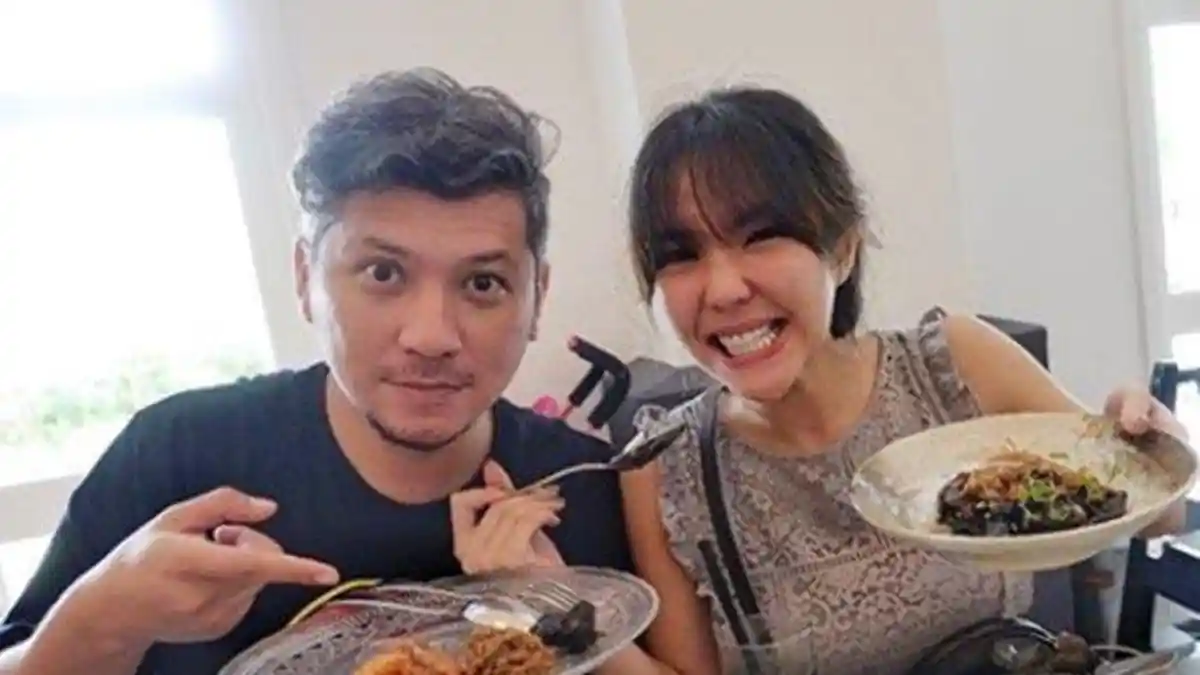 Jawaban Bijak Gisel Soal Kemungkinan Rujuk dengan Gading Marten