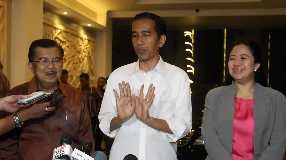 Jokowi: Tugas Menteri Baru untuk Berantas Mafia Minyak dan Gas