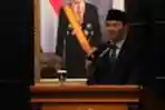 Gubernur DKI dan Wagub DKI Ajukan APBD ke DPRD DKI