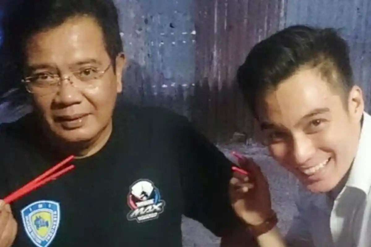 KABAR DUKA - Baim Wong Kehilangan Sahabat yang Telah Memberikan Nilai Positif bagi Keluarganya