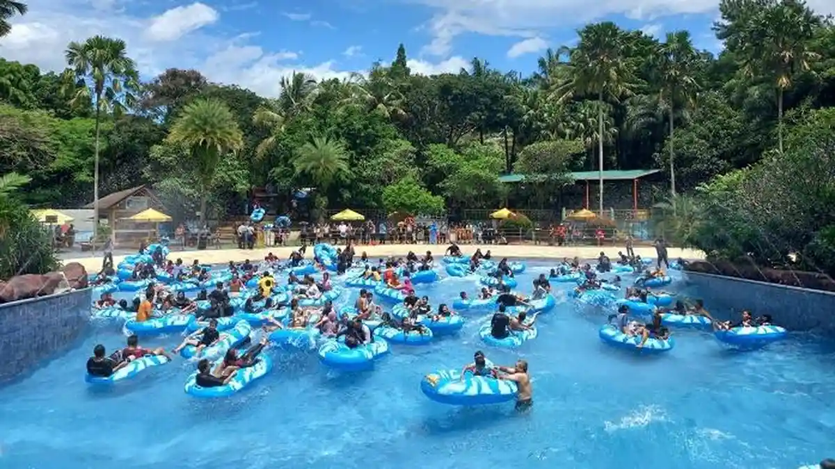 Serunya Berenang dan Main Flying Fox di The Jungle Selama Oktober 2025