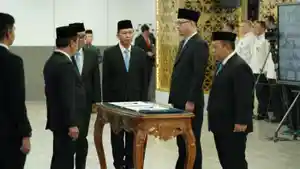 PELANTIKAN-PEJABAT-KEMENTERIAN-IMIPA.jpg