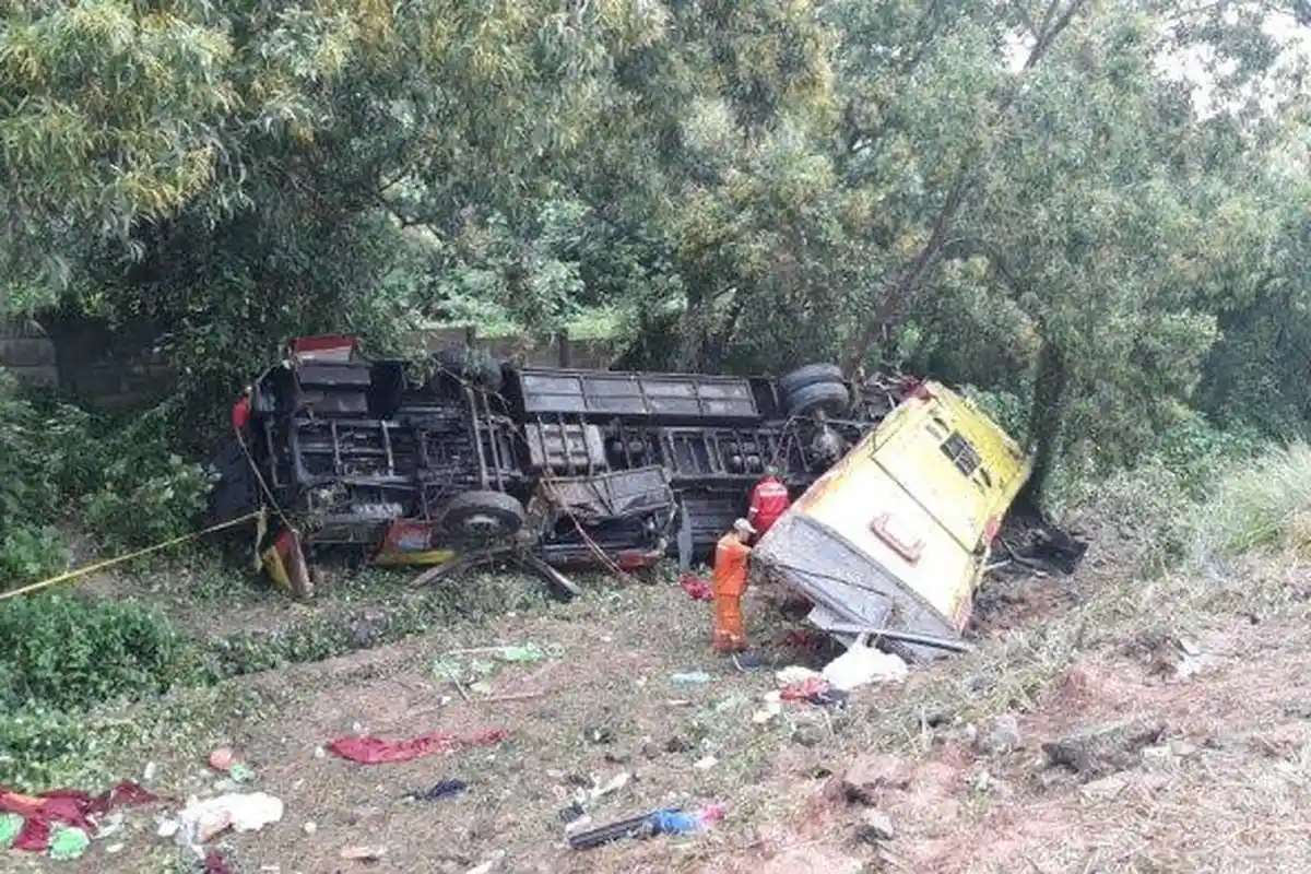 Kronologi Bus Bima Suci Kecelakaan di Tol Cipularang, 7 Orang Tewas