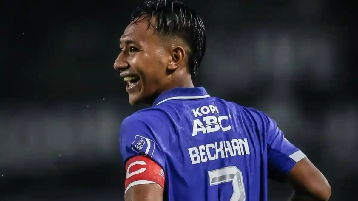 Beckham Putra Out dari Persib Bandung? Ingin Coba Hal Ini, Bobotoh Malah Beri Respons Mencengangkan