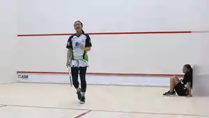 Atlet-tunggal-putri-Squash-SumutNatalia-Natasha-berhasil-menang-telak-atas-Khoirul-Ayu.jpg