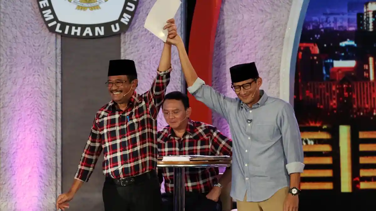 Sandiaga Uno Makan Malam Bersama Djarot di Restoran Hampir Dua Jam
