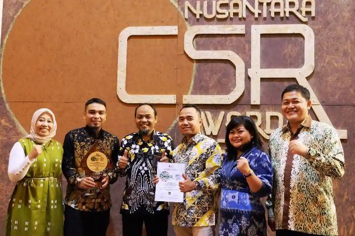 PLN UIP JBT Raih Penghargaan Platinum Plus pada Nusantara CSR Awards 2024