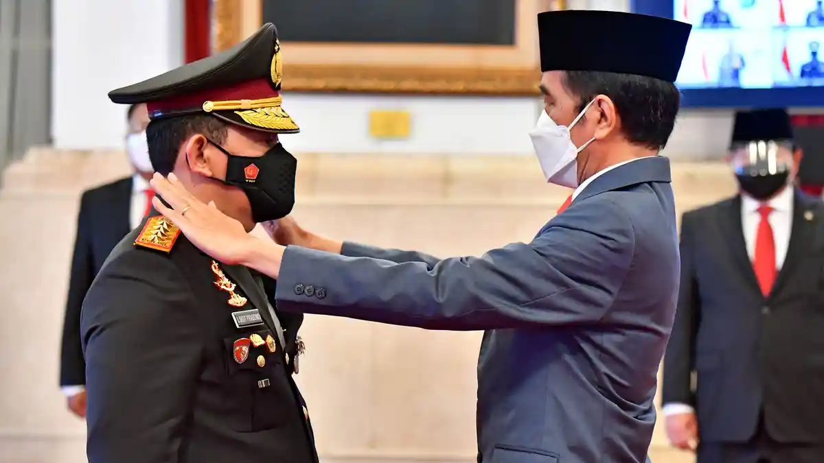 Menjabat Kapolri, Berapa Gaji dan Tunjangan yang Diterima Listyo Sigit Prabowo?