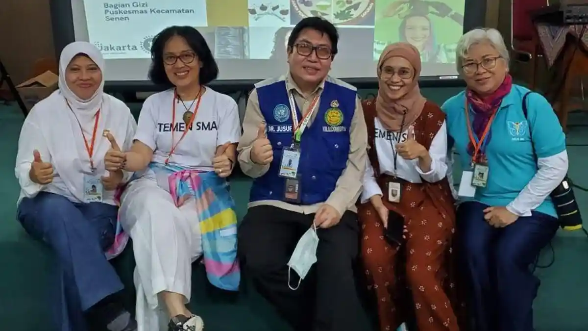 Alumni 84 Membantu Menurunkan Anemia di SMAN 68